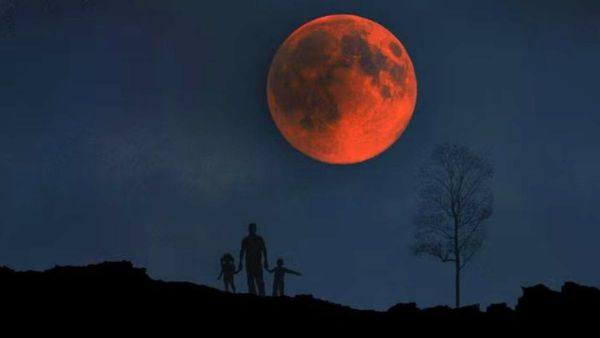 Lunar Eclipse 2023: சந்திர கிரகணம்..மறந்தும் இந்த தவறுகளை செய்யாதீர்கள்..தோஷம் தாக்குமாம்!