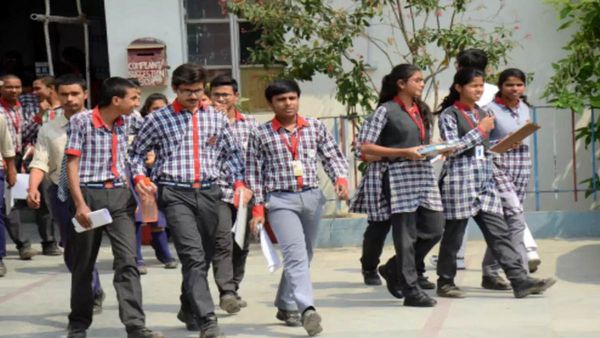 ஒன்றுக்கும் மேலான பாடங்களில் தோற்றாலும் துணைத் தேர்வு - கேந்திரிய வித்தியாலயாவுக்கு ஐகோர்ட் ஆர்டர்