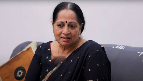 எதிர் நீச்சலில் ஆதிரை திருமணத்திற்கு இத்தனை மாதங்கள் ஏன்..வெளிப்படையாக பேசிய விசாலாட்சி