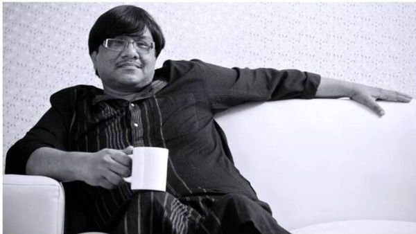 வார்த்தையை விட்ட மனுஷ்யபுத்திரன்.. ‘பழசு மறந்துடுச்சா’ பதிவை நீக்கியும் ரவுண்டு கட்டிய நெட்டிசன்கள்!