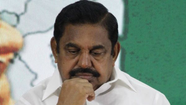 மா.செ பதவிக்கு முட்டி மோதும் 6 தலைகள்.. “பெரும் குழப்பம்”.. லிஸ்ட்டை பார்த்து அரண்டு போன எடப்பாடி!