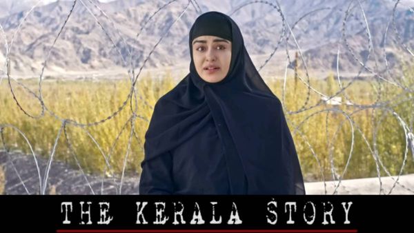 சர்ச்சையான 'தி கேரளா ஸ்டோரி'.. 'பேக்' அடித்த படக்குழு! டிரைலரில் செஞ்ச மாற்றத்தை கவனிச்சீங்களா?