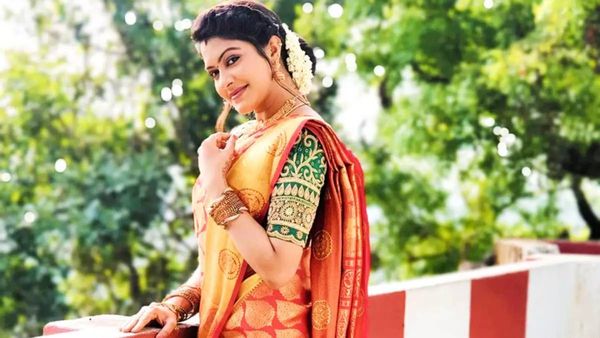 பொடுகை போக்க ரச்சிதா மகாலட்சுமி செய்த ஈசி டிப்ஸ் இதுதானா? இத்தனை காரணங்களும் இருக்கிறதா?