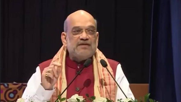 மணிப்பூரில் ஓயாத இன வன்முறை- 40 தீவிரவாதிகள் சுட்டுக் கொலை- அமித்ஷா இன்று நேரில் ஆய்வு! 