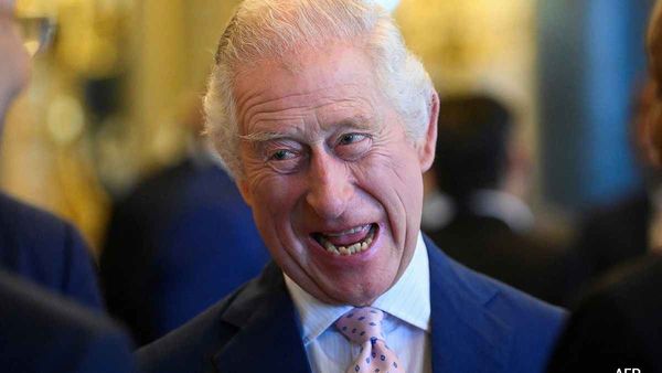 14ஆம் நூற்றாண்டு சிம்மாசனம், 360 ஆண்டு பழைய கிரீடம்.. சார்லஸ் முடிசூட்டு விழாவில் என்ன நடக்கும்