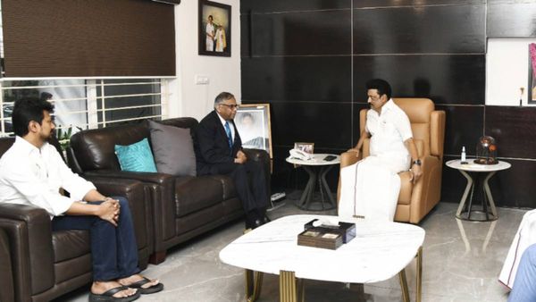 நாமக்கல் அருகே மோகனூர் பூர்வீகம்! அரசுப்பள்ளியில் படித்த டாடா குழுமத் தலைவர்! ! ஸ்டாலின் நெகிழ்ச்சி!