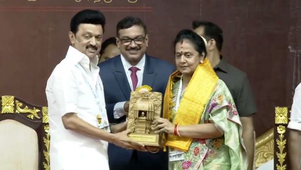 அப்பாவுக்காக நானும் தங்கை செல்வியும் சேர்ந்து நிலம் வாங்கினோம்! ஸ்டாலின் கூறும் ஃபிளாஷ்பேக்!