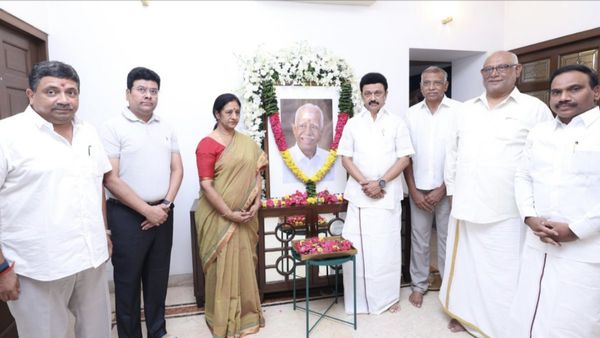 யூகங்களுக்கு முற்றுப்புள்ளி! எந்த விரிசலும் இல்லை! சபரீசனுடன் ஒரே நிகழ்வில் ஒன்றாக அமைச்சர் பிடிஆர்