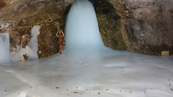 அமர்நாத் யாத்திரை.. பனி லிங்கத்தை தரிசிக்க பக்தர்கள் பயணம்.. ஹர ஹர மகாதேவ் என எதிரொலித்த முழக்கம்