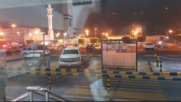 ஜெட்டா அமெரிக்க தூதரகம் மீது திடீரென மர்ம நபர் துப்பாக்கிச்சூடு! பாதுகாப்பு படை வீரர் ஒருவர் பலி