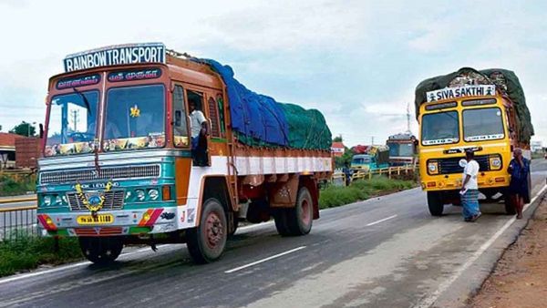 30ஆம் தேதி வரை கெடு! ஒரு முடிவு தெரிஞ்சாகணும்! லாரிகள் ஸ்டிரைக்! குண்டை தூக்கி போட்ட உரிமையாளர்கள்!