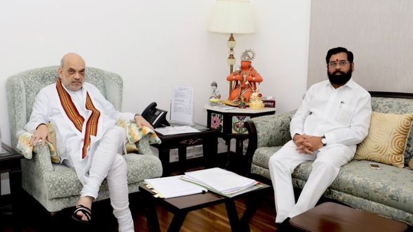 எந்த பஞ்சாயத்துமே இல்லீங்க.. ஒன்னாவே எல்லா தேர்தலையும் சந்திப்போம்..திடீரென ராசியான பாஜக-சிவசேனா!