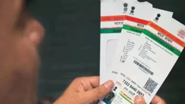 டைம் முடிஞ்சது.. இனிமே முடியாது.. உங்க கிட்ட ஆதார் கார்டு இருக்கா? இதை மறக்காம பண்ணிட்டீங்களா?