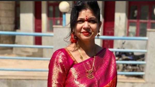 சௌமியா அன்புமணிக்கு சொந்தமான ஐஸ் ஃபேக்டரிக்கு சீல்.. இதுவரை வாடகையே கட்டலையா? பரபர தகவல்!