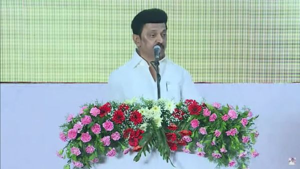 நவீன இந்தியாவின் சிற்பி..மக்களின் மனங்களில் கலங்கரை விளக்கமாக இன்றும் வாழ்கிறார்..ஸ்டாலின் பேச்சு