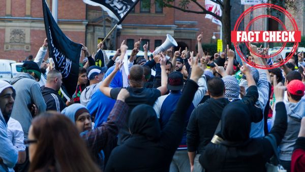 நபிகள் நாயகம் பற்றிய சர்ச்சை படம்! ஆஸ்திரேலியால் முஸ்லிம்கள் போராட்டத்தில் கலவரம்? வீடியோ உண்மையா?