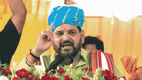 'பாலியல் புகார்' பிரிஜ் பூஷண்- 2017-ல் கோவாவில் செய்த அந்த காரியம்-நன்றி மறக்காது முட்டு தரும் பாஜக!