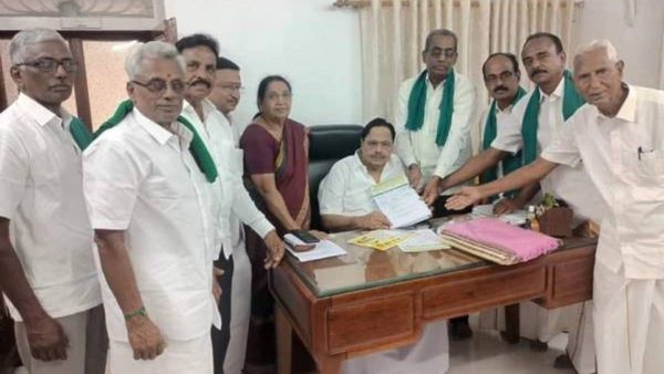 போனவாரம் கூட கோபாலபுரம் விசிட் அடித்தாரே.. சுப்புலட்சுமி ஜெகதீசன் அதிமுகவில் இணைவதாக பரவும் வதந்தி!