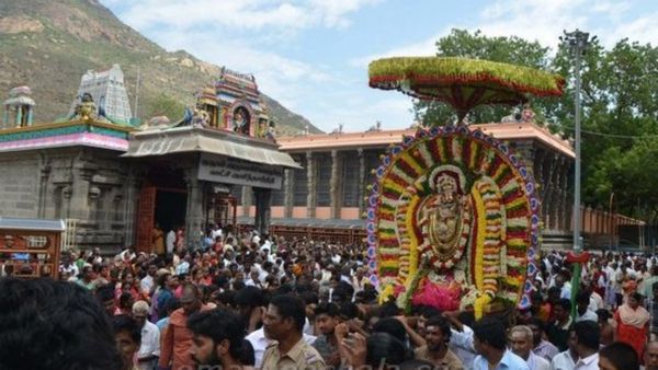 ஆடல்வல்லானுக்கு ஆனி திருமஞ்சனம்..குளிர குளிர அபிஷேகம்..நடராஜரை தரிசனம் செய்தால் செல்வ வளம் பெருகும்