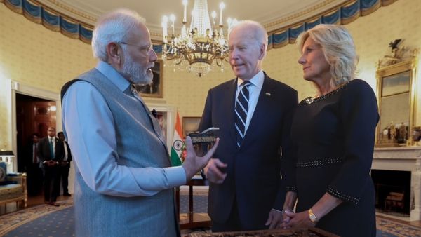 மோடிகிட்ட இதை முதல்ல சொல்லுங்க பிடன்.. விளாசி தள்ளிய 