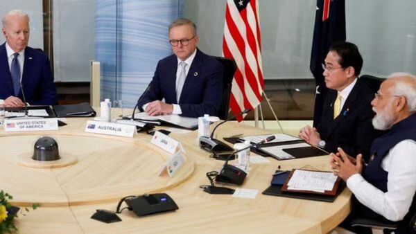 அமெரிக்காவிலும் “கோ பேக் மோடி