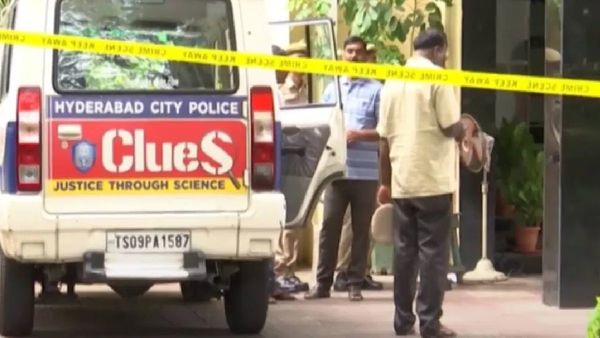 மர்மஉறுப்பு துண்டிப்பு.. வீடெல்லாம் ஒரே ரத்தம்.. இறந்த மருத்துவ கல்லூரி மாணவர்.. பின்னணியில் ஷாக்