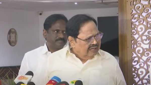 Irrelevant Question.. டெல்லி பிரஸ் மீட்டில் வந்து விழுந்த கேள்வியால் டென்ஷனான அமைச்சர் துரைமுருகன்!