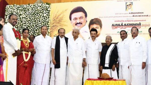 அழைப்பிதழில் பெயர் போட்டும் அமைச்சர்கள் வரவில்லை! வருந்திய திருநாவுக்கரசு! சமாதானம் செய்த ஸ்டாலின்!