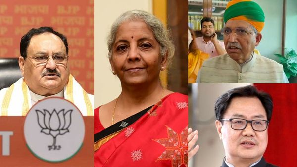 ஜேபி நட்டாவுடன் நிர்மலா சீதாராமன் உட்பட 3 மத்திய அமைச்சர்கள் திடீர் ஆலோசனை- என்னவா இருக்கும்?