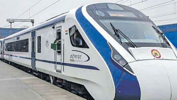 சென்னை விஜயவாடா வந்தே பாரத் ரயிலை கிண்டல் செய்யும் நெட்டிசன்கள்.. ஆச்சர்ய காரணம்