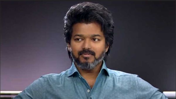 ரசிகர்களுக்கு கடிதம் எழுதிய நடிகர் விஜய்.. 4 வரி லெட்டரில் இத்தனை எழுத்துப்பிழைகளா?