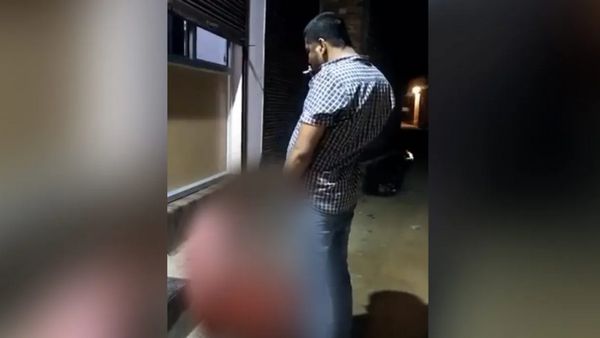 மத்திய பிரதேச மனித மிருகம்.. பழங்குடியின இளைஞர் மீது சிறுநீர் கழித்த கொடூரனை தட்டி தூக்கிய போலீஸ்