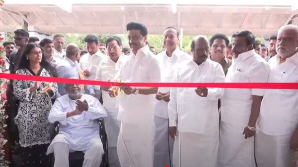 கலைஞர் நூற்றாண்டு நூலகம்.. ரூ.206 கோடியில் 8 தளங்களுடன் பிரம்மாண்டம்.. முதல்வர் ஸ்டாலின் திறப்பு