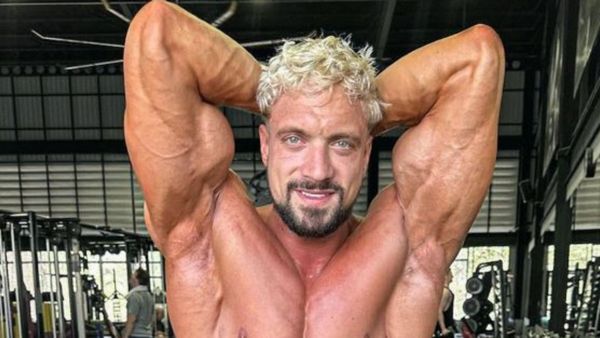 சோசியல் மீடியா பிரபலம்.. இளைஞர்களின் ரோல் மாடல்.. நரம்பு வெடித்து பலியான பிரபல பாடி பில்டர்!