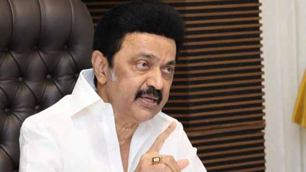 பெங்களூருக்கு விரைந்த ஸ்டாலின்.. அந்த 7 மாஸ்டர் பிளான்.. தேசிய அரசியலையே மாற்ற போகுது.. பாஜக பகீர்