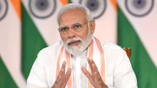 அற்புதம் செய்கிறார் தமிழர்.. ராகவனை புகழ்ந்த மோடி! முருகன், தேவி, சோழர் சிலைகள் பற்றியும் பேசுகிறாரே