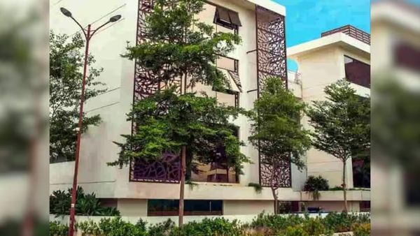 துவக்க நாளிலேயே ரூ.438 கோடிக்கு வீடுகள் விற்பனை.. சென்னையில் புதிய சாதனை படைத்த டிவிஎஸ் எமரால்டு