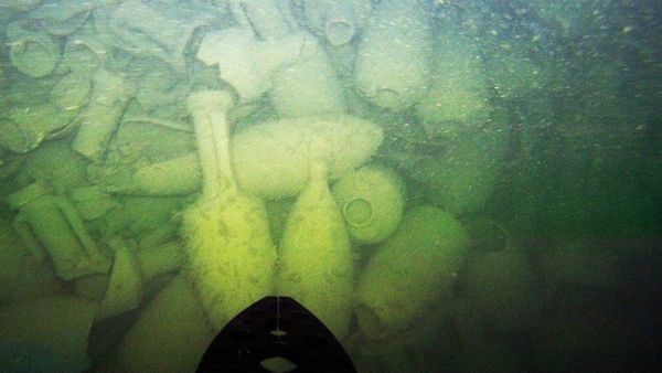 யம்மாடியோவ்.. 2000 ஆண்டுகளுக்கு முன் விபத்துக்குள்ளான கப்பலில் இருந்த பொருள்! இத்தாலி கண்டுபிடிப்பு