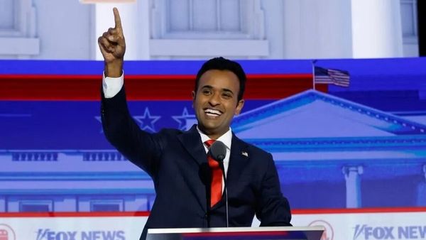 அமெரிக்கா திரும்பி பார்த்த தமிழர்! ஒரே மணி நேரத்தில் பல கோடி நன்கொடை! கெத்து காட்டும் விவேக் ராமசாமி