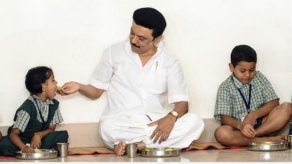 காலை சிற்றுண்டி திட்டத்தை தொடங்கி வைங்க! அதிமுக-பாஜக உட்பட எல்லா MLA க்களுக்கும் ஸ்டாலின் கடிதம்!