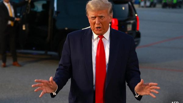 மீண்டும் மீண்டும் கைது! வந்து விழுந்த கேள்வி! ஒரே வரியில் டிரம்ப் சொன்ன பதில்! ஆடிப்போன அமெரிக்கா