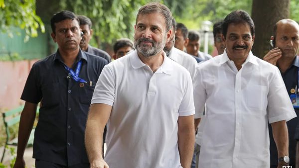 டைம் குறிச்சாச்சு.. மோடி அரசுக்கு எதிரான நம்பிக்கையில்லா தீர்மானம்! ஆதரிக்கும், எதிர்க்கட்சிகள் எவை?