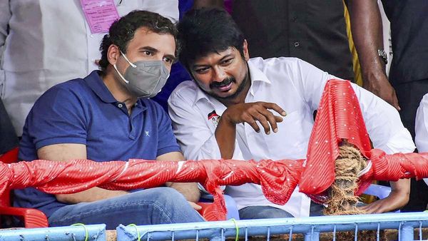 ராகுல் காந்திக்கு உதயநிதி வாழ்த்து.. நாடாளுமன்றத்தில் மீண்டும் 