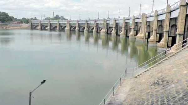 மேட்டூர் அணையின் நீர்மட்டம் 49 அடியாக சரிவு.. கவலையில் விவசாயிகள்.. மின் உற்பத்தியும் பாதிக்கும்