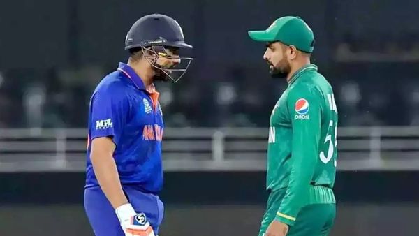 இந்த டீமை இறக்குன்னா ஆட்டம் தீயா இருக்குமே! பாகிஸ்தானை எதிர்கொள்ள போகும்.. இந்திய டாப் ஆர்டர் எது?