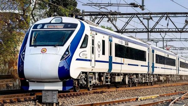 ஒன்றல்ல.. இரண்டு.. இரட்டிப்பு மகிழ்ச்சி.. தமிழ்நாட்டிற்கு வருது 2 புது வந்தே பாரத்.. எங்கே தெரியுமா?