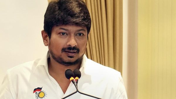 கழிவறை நிரம்பி வழிகிறதை பார்க்கிறது ஆரிய மாடல்!.. பிரபல நாளிதழுக்கு உதயநிதி கடும் கண்டனம்