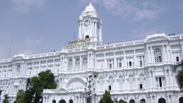 ஷாக்! சென்னை ரிப்பன் மாளிகையில் காத்திருந்த அதிர்ச்சி.. கட்டிடத்திற்கு ஆபத்தா? என்ன தான் நடந்தது