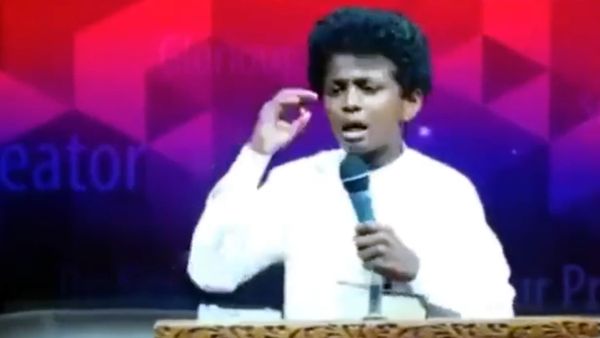 தமிழ்நாட்டில் ஒரு அதிசய பையன்.. பிறக்கும் போது 5 கிலோ.. 9 நாளிலேயே நடந்தாராம்.. வீடியோவை பாருங்க