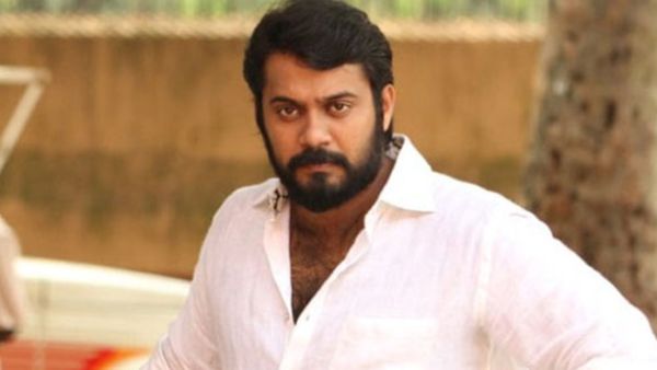 அவதூறு வீடியோவை நீக்கச் சொல்லி யூடியூபருக்கு மிரட்டல்.. வீட்டை சூறையாடியதாக பிரபல நடிகருக்கு சம்மன்